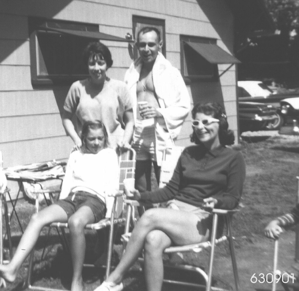 Alice John Chris Alida.jpg